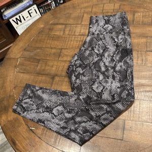 Aerie offline crossover leggings